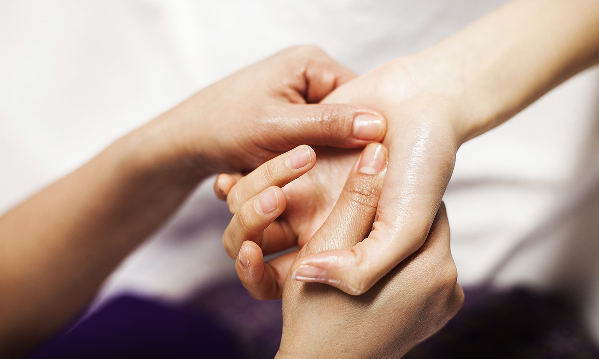 Массаж рук – нетрадиционный метод избавления от усталости и недугов